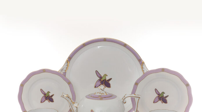 Herend выпустил специальную коллекцию для Азербайджана в честь Дня Победы